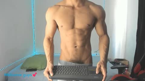 oliver thompsson online show from January 8, 2026, 7:05 pm