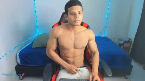Snapshot of oliver_thompsson chatting on June 22, 2026, 12:02 am oliver thompsson online show from June 22, 2026, 12:02 am