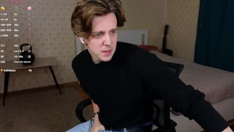 Snapshot of oliver_travis chatting on December 17, 2024, 12:23 am Oliver Evans online show from December 17, 2024, 12:23 am