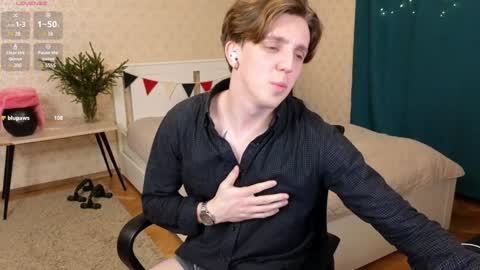 Snapshot of oliver_travis chatting on January 4, 2025, 11:27 pm Oliver Evans online show from January 4, 2025, 11:27 pm