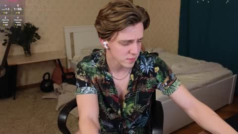 Snapshot of oliver_travis chatting on February 4, 2025, 11:38 pm Oliver Evans online show from February 4, 2025, 11:38 pm