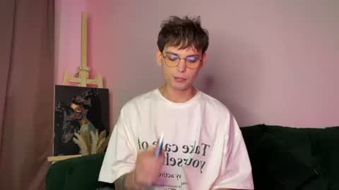 oliverlawrence online show from July 2, 2026, 3:40 pm