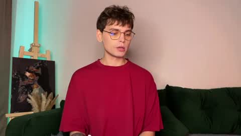 oliverlawrence online show from July 3, 2026, 9:05 am