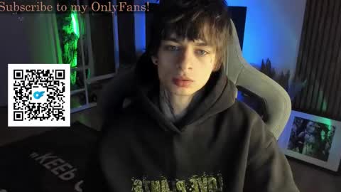 oliverrgroove online show from November 16, 2025, 3:23 am