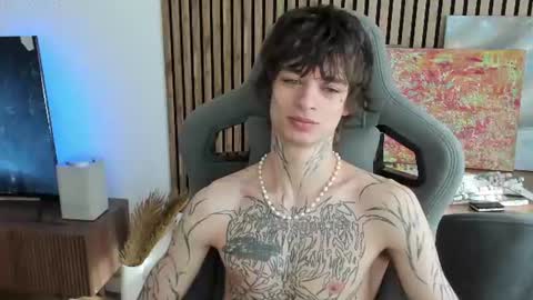 Snapshot of oliverrgroove chatting on July 25, 2026, 6:33 am oliverrgroove online show from July 25, 2026, 6:33 am