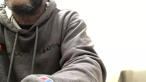 olivertwist1273 online show from March 12, 2025, 1:03 am