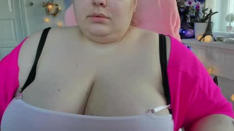 Snapshot of olivia_bud_gold chatting on March 9, 2025, 9:57 am Olivia Gold online show from March 9, 2025, 9:57 am