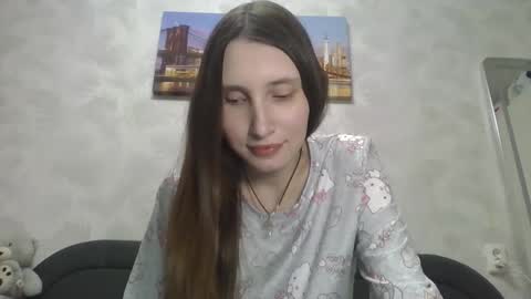 Olivia online show from September 29, 2025, 7:19 pm