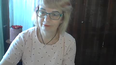 Snapshot of olivia_mia25 chatting on July 19, 2026, 6:17 am Olivia Mia online show from July 19, 2026, 6:17 am
