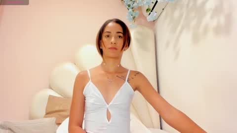 Snapshot of olivia_stevens_ chatting on February 15, 2025, 10:52 pm Olivia online show from February 15, 2025, 10:52 pm