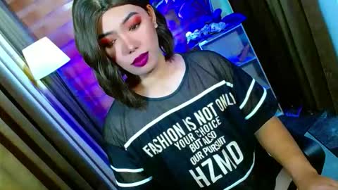 Snapshot of olivia_the_temptress27 chatting on April 24, 2026, 8:39 am Miss OLIVIA online show from April 24, 2026, 8:39 am