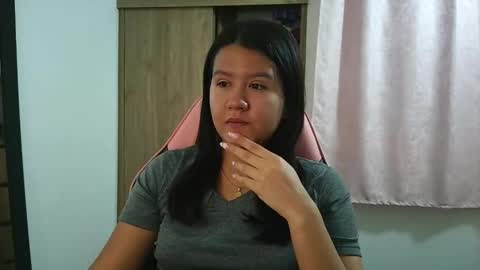 Snapshot of olivia_watson_ chatting on March 3, 2026, 12:00 pm Olivia online show from March 3, 2026, 12:00 pm