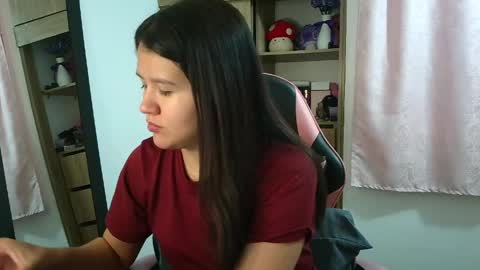 Snapshot of olivia_watson_ chatting on April 22, 2026, 12:18 pm Olivia online show from April 22, 2026, 12:18 pm
