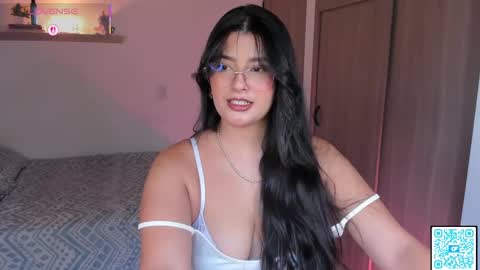 Olivia   40 off online show from October 2, 2025, 9:55 pm