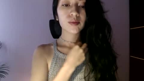 Snapshot of oliviaaa__ chatting on May 6, 2026, 4:56 pm oliviaaa__ online show from May 6, 2026, 4:56 pm
