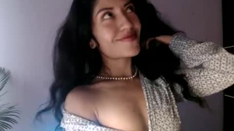 Snapshot of oliviaaa__ chatting on May 12, 2026, 4:59 pm oliviaaa__ online show from May 12, 2026, 4:59 pm