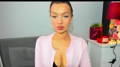 Snapshot of oliviadirty chatting on April 22, 2026, 9:11 am OliviaDirty online show from April 22, 2026, 9:11 am
