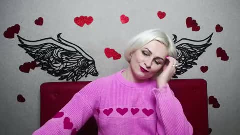 OliviaHorst online show from February 19, 2025, 12:33 pm