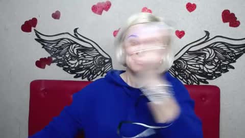 OliviaHorst online show from March 8, 2025, 3:45 pm