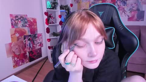 Snapshot of olivialaurens chatting on December 16, 2025, 2:44 pm OliviaLaurens online show from December 16, 2025, 2:44 pm