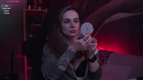 Liv online show from November 22, 2025, 6:23 am