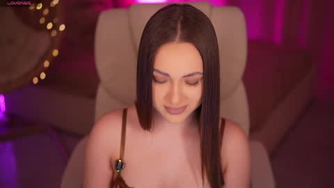 Olivia online show from April 18, 2026, 6:45 pm