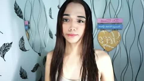NICOLE online show from June 25, 2026, 8:08 am