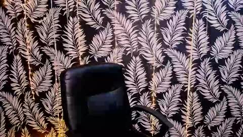 Kelly online show from November 24, 2025, 12:38 pm