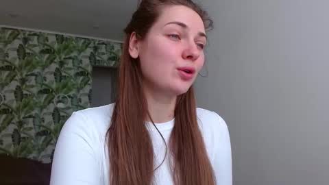 Olivia online show from February 15, 2026, 7:51 am