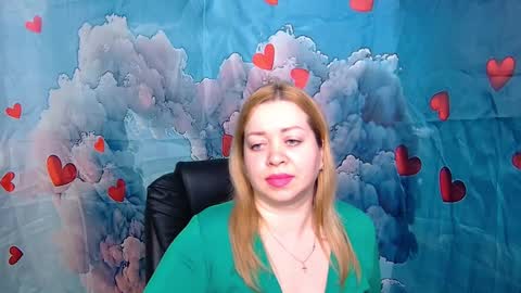 Oliviaverr online show from February 12, 2026, 2:01 pm