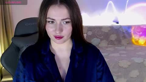 ollie_jamess online show from November 26, 2025, 10:44 pm