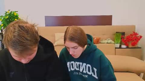 Olli and Stiw online show from February 15, 2026, 6:43 am