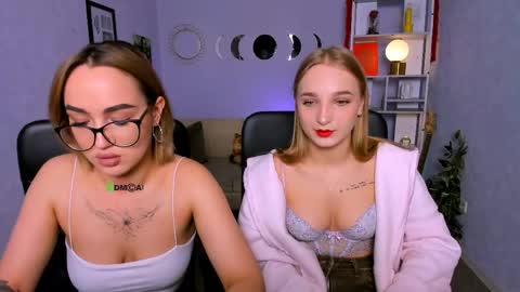 Ollivia online show from May 15, 2026, 5:58 am