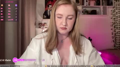 Snapshot of ollydoll chatting on July 18, 2026, 9:18 pm OllyDoll online show from July 18, 2026, 9:18 pm