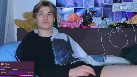 Tony online show from February 26, 2025, 9:27 pm