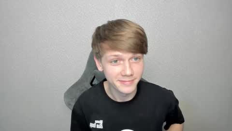 Oliver and Mira online show from February 7, 2026, 6:22 pm