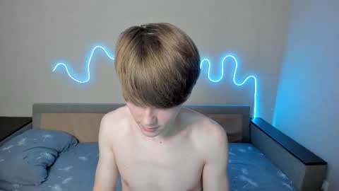 Oliver and Mira online show from February 18, 2026, 9:49 am