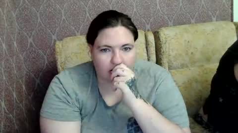 Snapshot of olyaandnetty chatting on June 12, 2026, 5:01 pm OlyaAndNetty online show from June 12, 2026, 5:01 pm