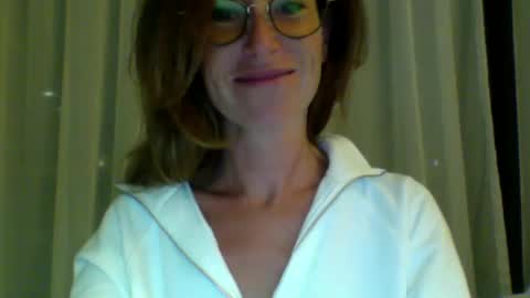Snapshot of olyra11 chatting on June 30, 2026, 7:26 pm olyra11 online show from June 30, 2026, 7:26 pm