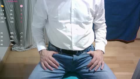 Snapshot of omar87ram chatting on January 24, 2025, 9:58 pm Omar online show from January 24, 2025, 9:58 pm