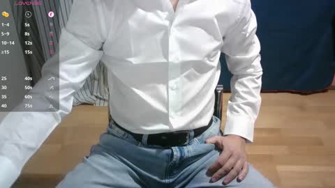 Snapshot of omar87ram chatting on February 21, 2025, 11:01 am Omar online show from February 21, 2025, 11:01 am