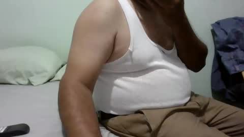 omar_19x online show from April 4, 2026, 11:35 pm