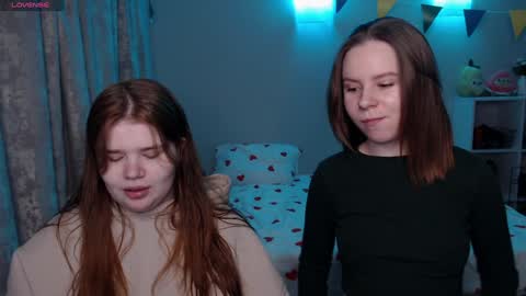 Snapshot of omellyoo chatting on December 28, 2024, 12:13 pm  MellY  online show from December 28, 2024, 12:13 pm