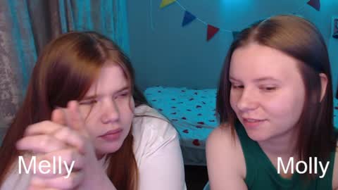 Snapshot of omellyoo chatting on January 7, 2025, 2:19 pm  MellY  online show from January 7, 2025, 2:19 pm