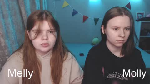 Snapshot of omellyoo chatting on January 13, 2025, 12:13 pm  MellY  online show from January 13, 2025, 12:13 pm