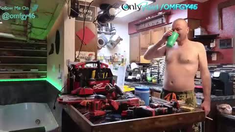 Snapshot of omfgy chatting on February 1, 2025, 10:34 pm Norm online show from February 1, 2025, 10:34 pm