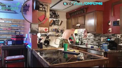 Snapshot of omfgy chatting on March 6, 2025, 5:54 pm Norm online show from March 6, 2025, 5:54 pm