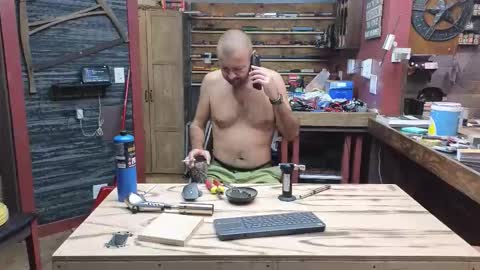 Snapshot of omfgy chatting on November 3, 2025, 9:16 pm Norm online show from November 3, 2025, 9:16 pm