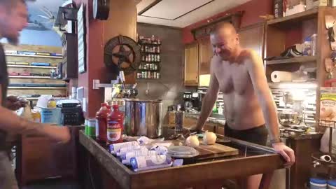 Snapshot of omfgy chatting on November 6, 2025, 7:37 pm Norm online show from November 6, 2025, 7:37 pm