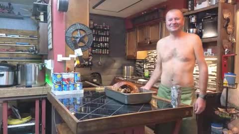 Snapshot of omfgy chatting on November 11, 2025, 6:19 pm Norm online show from November 11, 2025, 6:19 pm